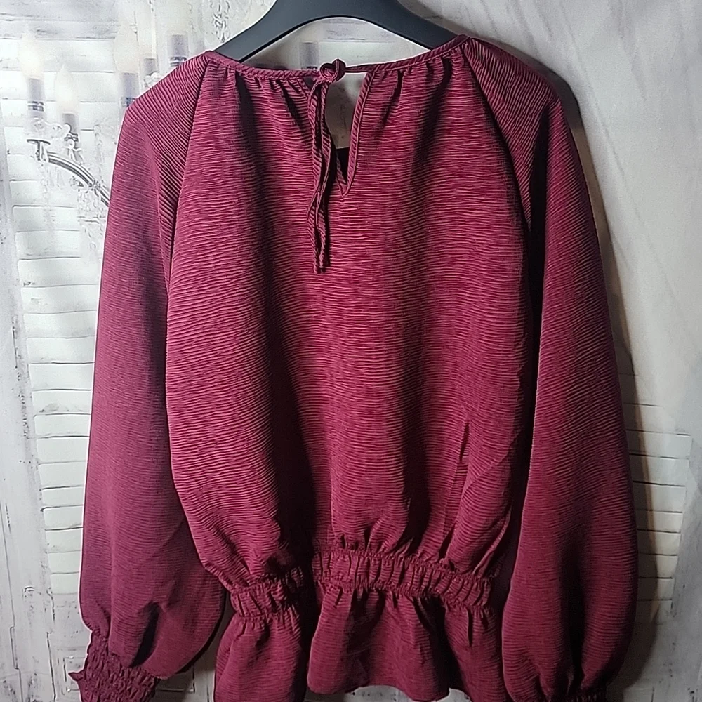Marc New York red plum blouse - Picture 7 of 9